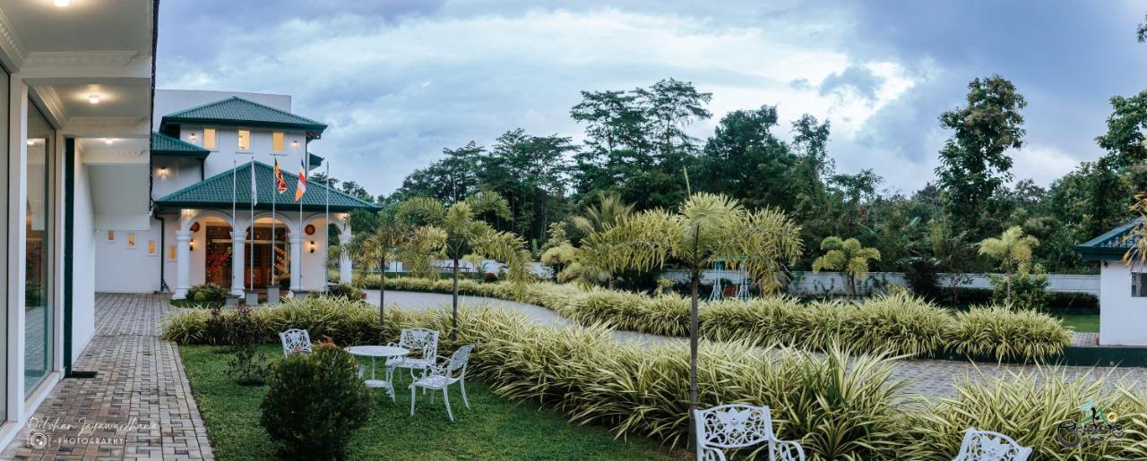 Lakegala Resort Matale Exterior photo