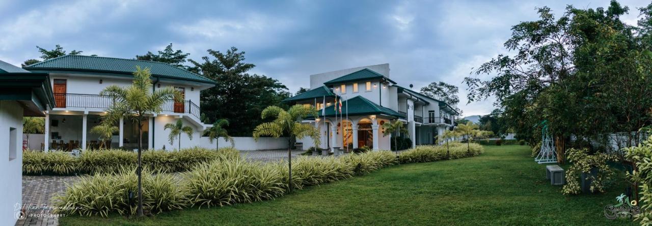 Lakegala Resort Matale Exterior photo
