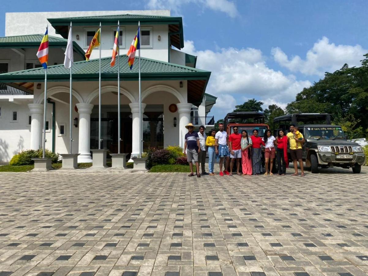 Lakegala Resort Matale Exterior photo